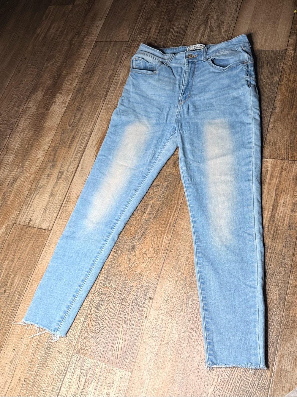 Light Wash Women's Skinny Jeans - Unbranded